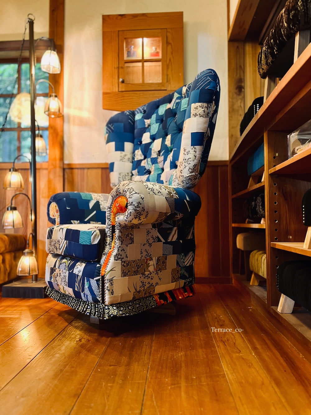 KIMONO WING ~着物パッチワーク~｜一点物 ウィングバックチェア
