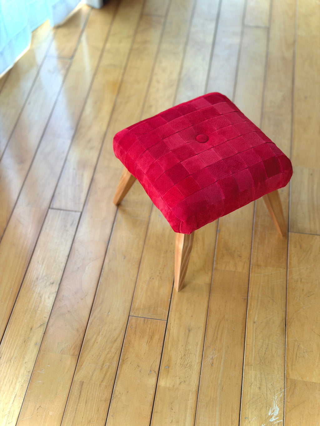 GRID | Red Suede Stool ~レッドスエード スツール~