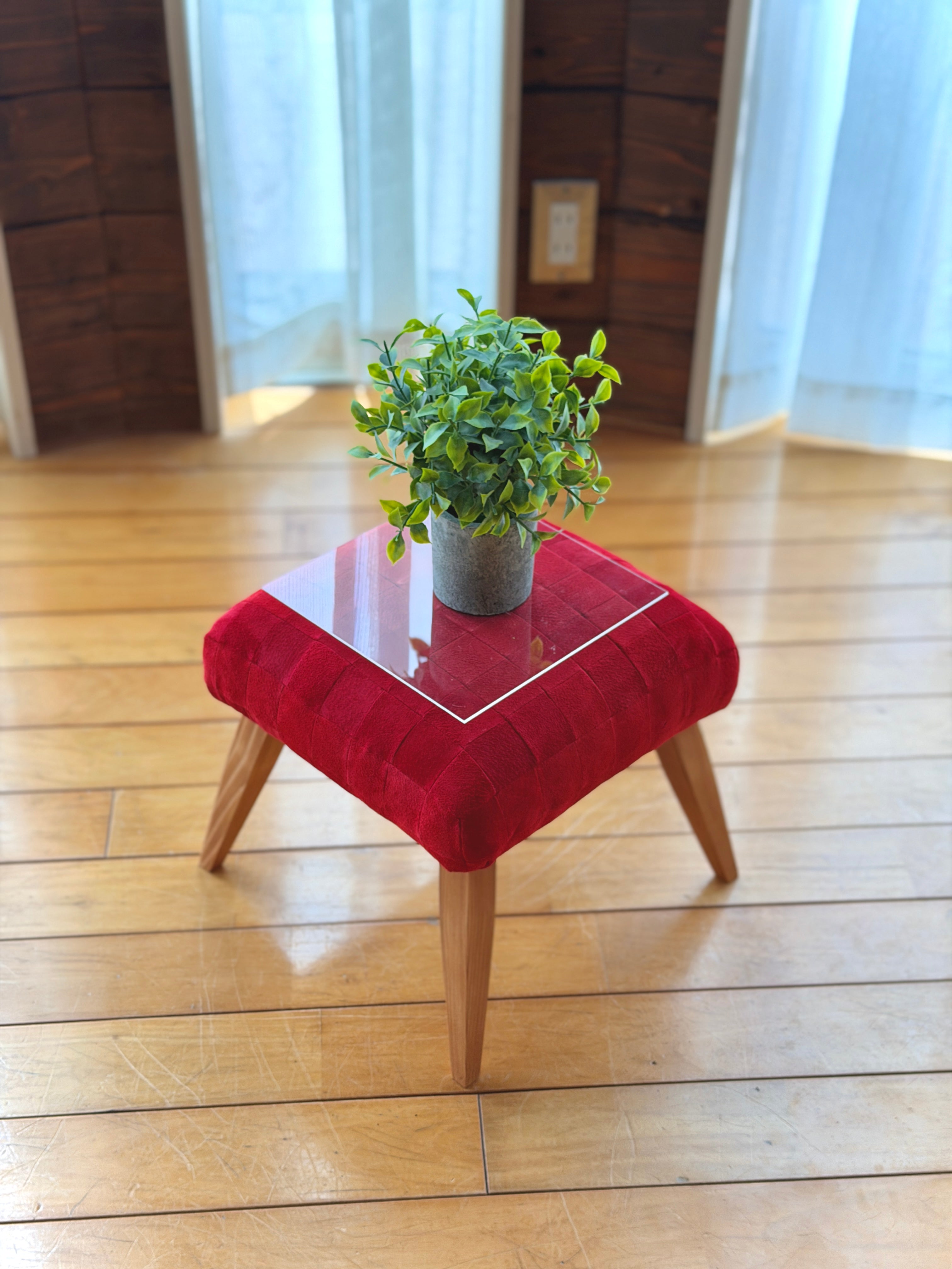 GRID | Red Suede Stool ~レッドスエード スツール~