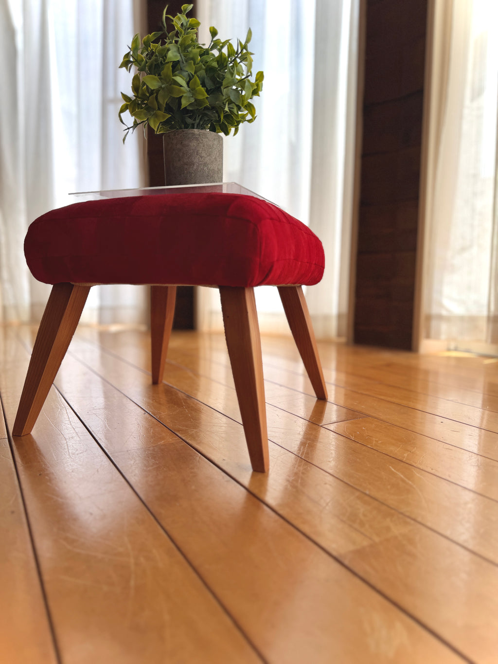 GRID | Red Suede Stool ~レッドスエード スツール~